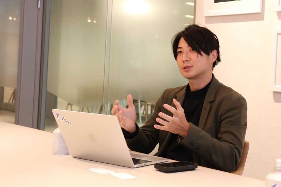 質問に回答するフリー鎌田氏